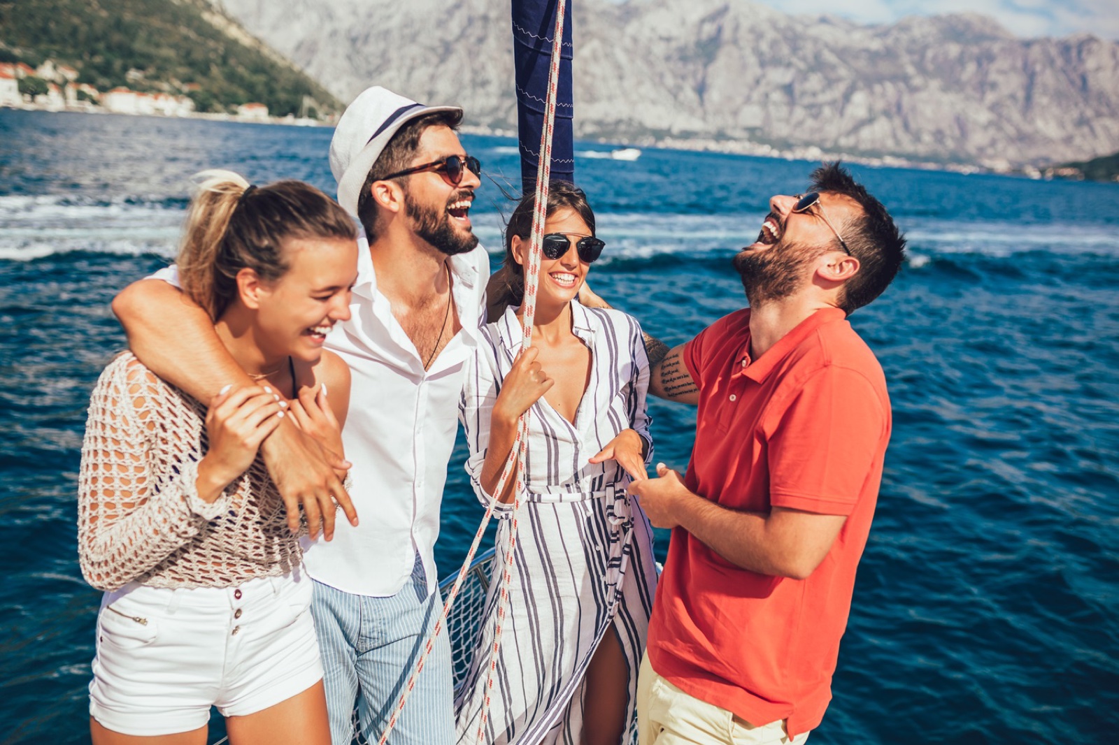 Sail with friends